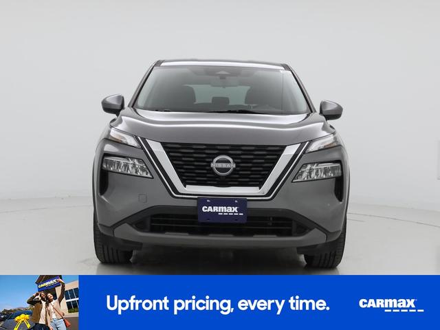Photo of 2023 Gray Nissan Rogue