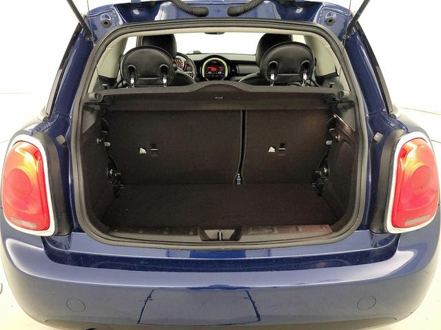Photo of 2015 Blue MINI Hardtop