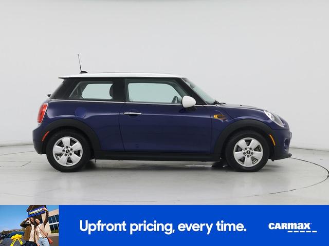 Photo of 2015 Blue MINI Hardtop