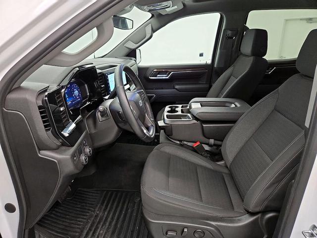 Photo of 2023 White Chevrolet Silverado 1500
