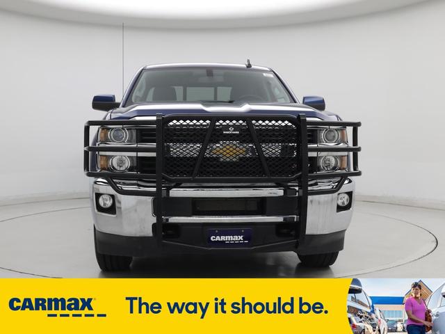 Photo of 2017 Blue Chevrolet Silverado 2500