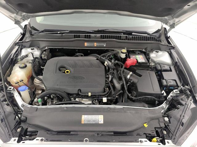 Photo of 2018 Silver Ford Fusion