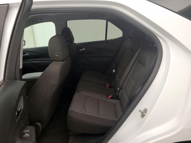 Photo of 2021 White Chevrolet Equinox