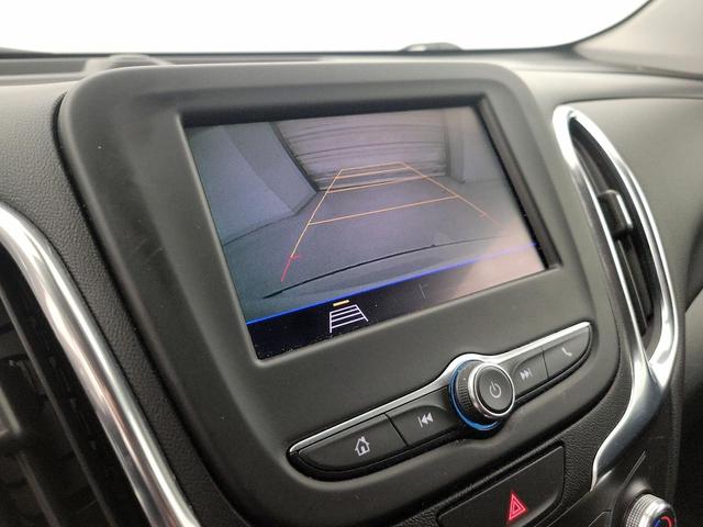 Photo of 2021 White Chevrolet Equinox