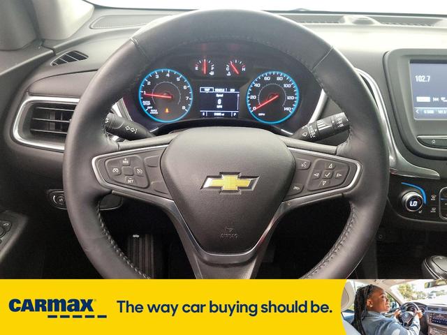 Photo of 2018 Silver Chevrolet Equinox