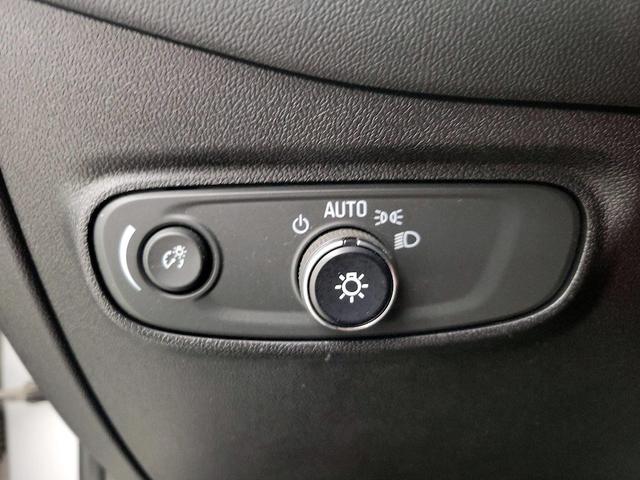 Photo of 2018 Silver Chevrolet Equinox