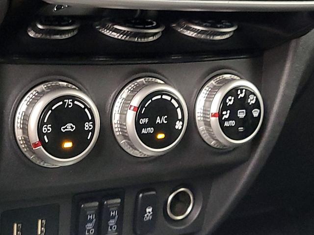 Photo of 2023 Orange Mitsubishi Outlander Sport