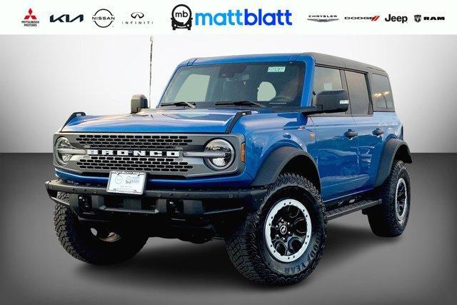 Photo of 2024 Velocity Blue Metallic Ford Bronco