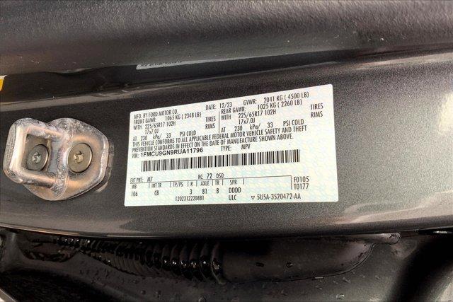 Photo of 2024 Carbonized Gray Metallic Ford Escape