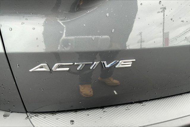Photo of 2024 Carbonized Gray Metallic Ford Escape