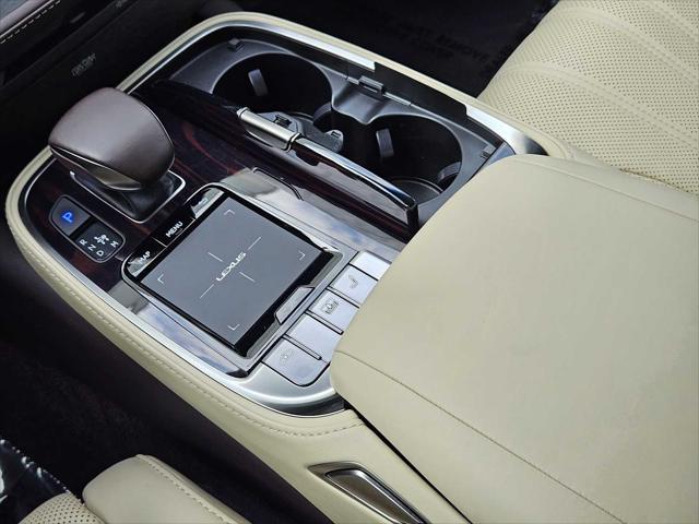 Photo of 2018 Matador Red Mica Lexus LS 500