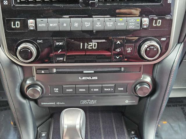 Photo of 2023 Atomic Silver Lexus GX 460