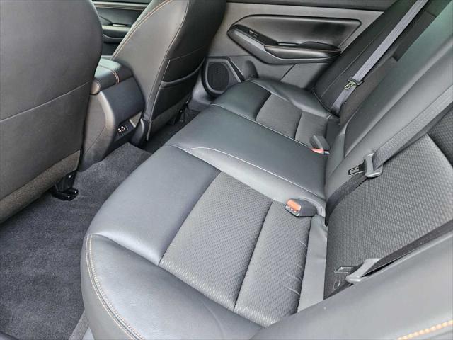 Photo of 2022 Super Black Nissan Altima