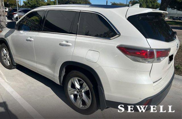 2016 Toyota Highlander