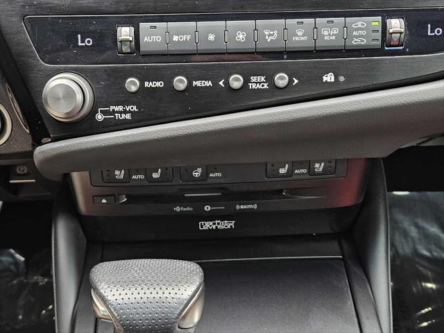 Photo of 2022 Cloudburst Gray Lexus ES 350
