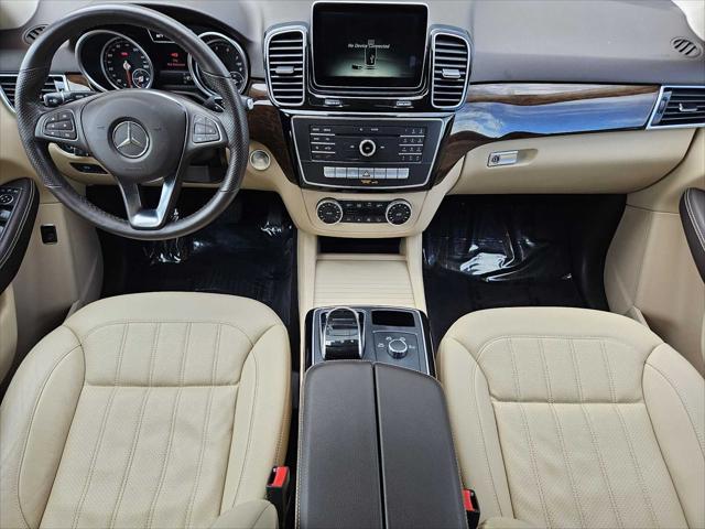 Photo of 2016 Steel Gray Metallic Mercedes-Benz GLE-Class