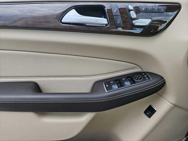 Photo of 2016 Steel Gray Metallic Mercedes-Benz GLE-Class