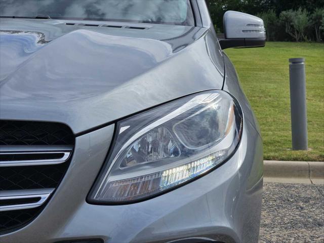Photo of 2016 Steel Gray Metallic Mercedes-Benz GLE-Class