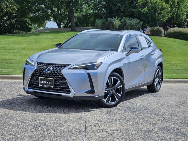 2025 Lexus Ux 300h