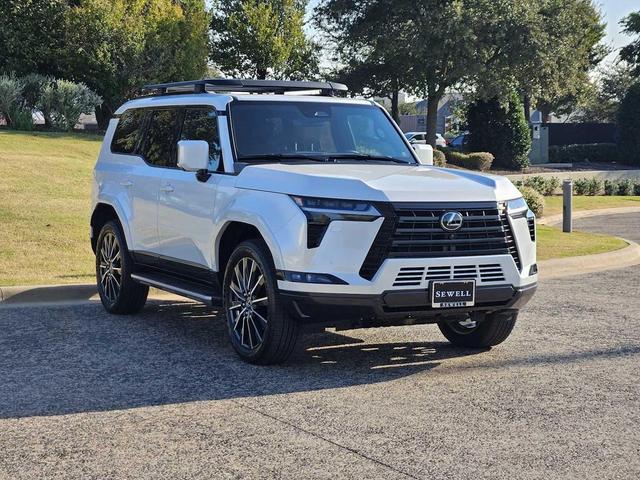 Photo of 2025 Eminent White Pearl Lexus GX 550