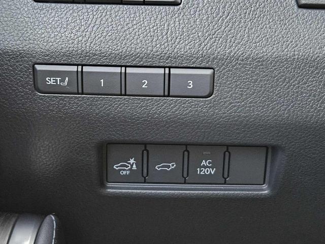 Photo of 2025 Eminent White Pearl Lexus GX 550