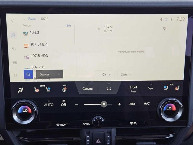 Photo of 2025 Eminent White Pearl Lexus GX 550