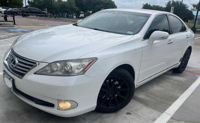 Photo of 2011 Starfire Pearl Lexus ES 350