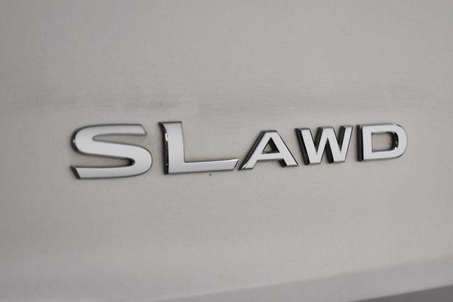 Photo of 2021 Brilliant Silver Metallic Nissan Rogue