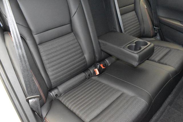 Photo of 2026 Everest White Pearl Tricoat Nissan Rogue