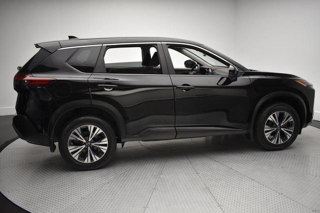 Photo of 2023 Super Black Nissan Rogue