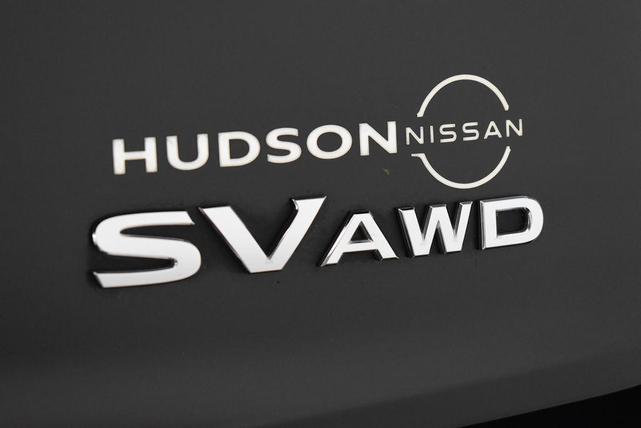 Photo of 2023 Super Black Nissan Rogue