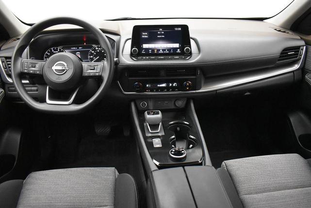 Photo of 2023 Super Black Nissan Rogue