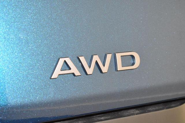 Photo of 2025 Aurora Blue Pearl Metallic Nissan Murano
