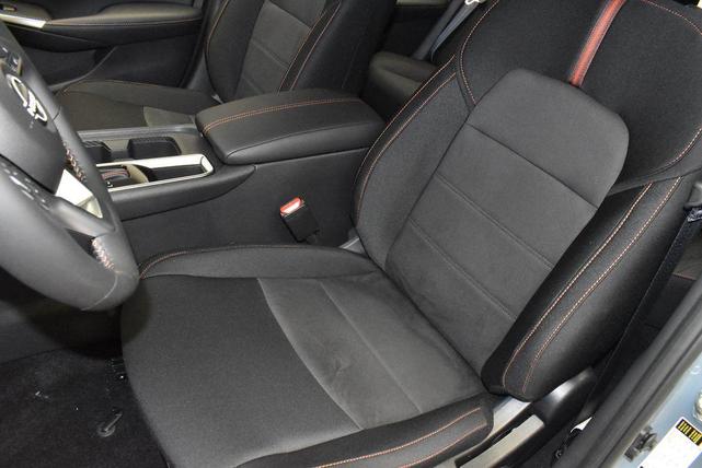 Photo of 2025 Atlantic Gray Metallic/Super Black Nissan Sentra