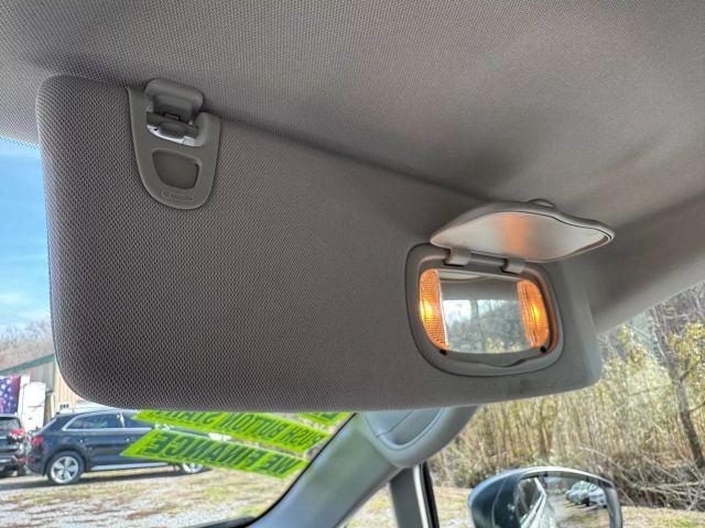 Photo of 2021 Silver Chrysler Voyager