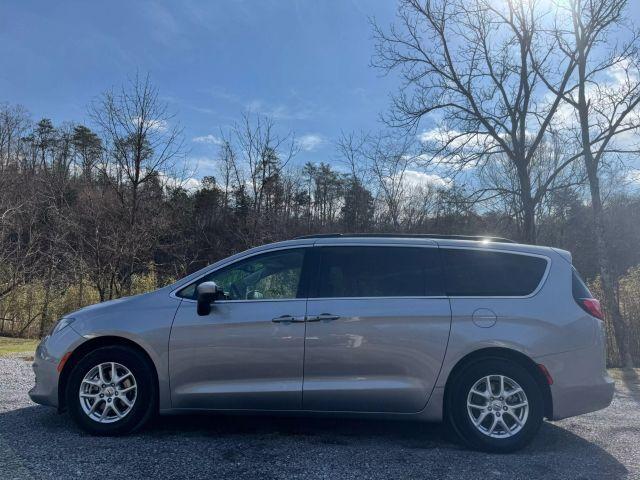 Photo of 2021 Silver Chrysler Voyager