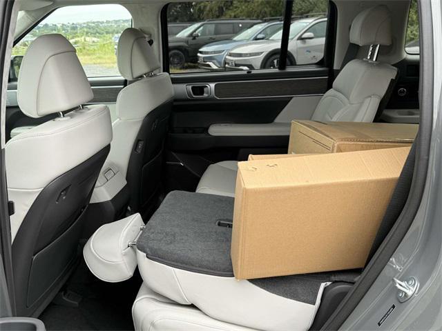 Photo of 2026 Hampton Gray Hyundai SANTA FE HEV