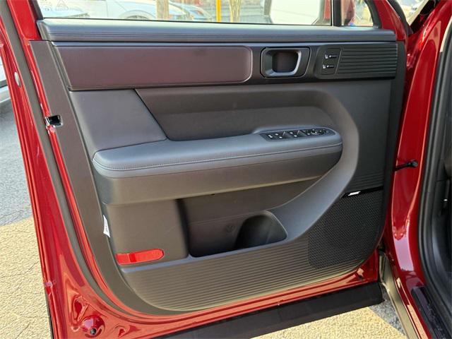 Photo of 2025 Ultimate Red Hyundai SANTA FE HEV