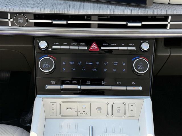 Photo of 2025 Rockwood Green Hyundai SANTA FE HEV