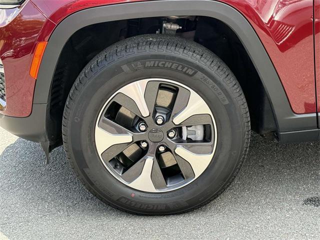 Photo of 2024 Velvet Red Pearlcoat Jeep Grand Cherokee 4xe