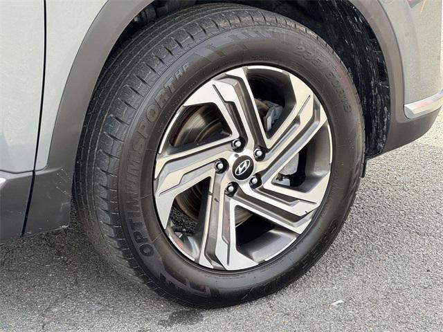 Photo of 2022 Hampton Gray Hyundai SANTA FE