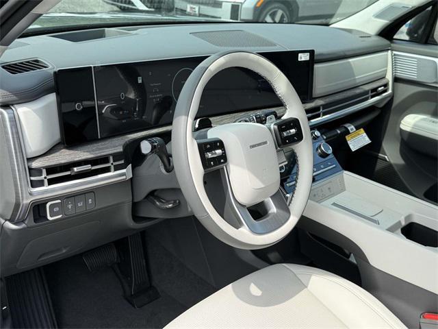 Photo of 2026 Phantom Black Hyundai SANTA FE HEV