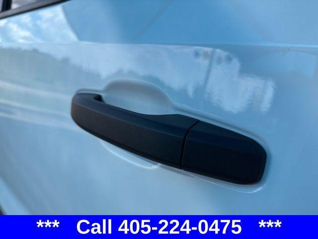 Photo of 2025 Summit White GMC Sierra 1500