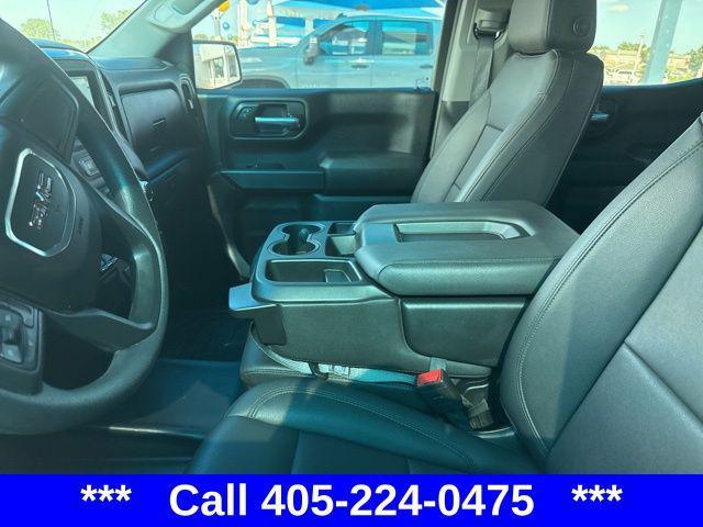 Photo of 2025 Summit White GMC Sierra 1500
