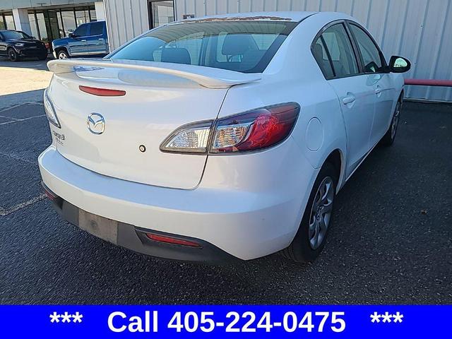 Photo of 2010 Crystal White Pearl Mica Mazda Mazda3