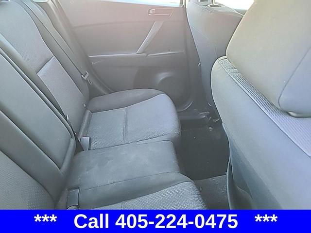 Photo of 2010 Crystal White Pearl Mica Mazda Mazda3