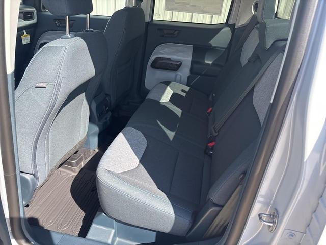 Photo of 2025 Space White Metallic Ford Maverick