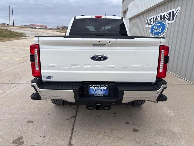 Photo of 2025 Star White Ford F-250