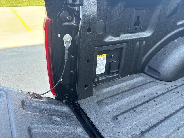 Photo of 2024 Agate Black Metallic Ford F-150