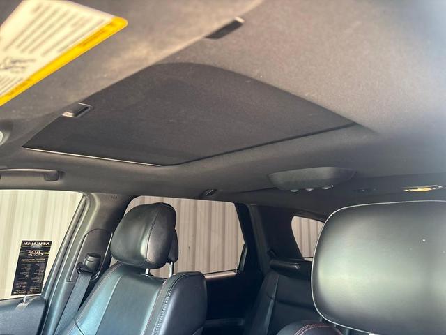 Photo of 2018 DB Black Crystal Clearcoat Dodge Durango